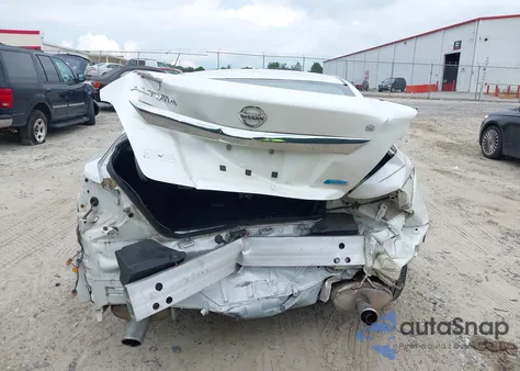 2013 Nissan Altima 2.5 S z USA, uszkodzony, nr VIN 1N4AL3AP0DC168580